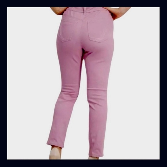 Style & Co Straight Leg French Orchid High Rise Tummy Control Jeans - Picture 3 of 10